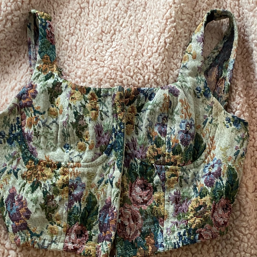 Floral crop top